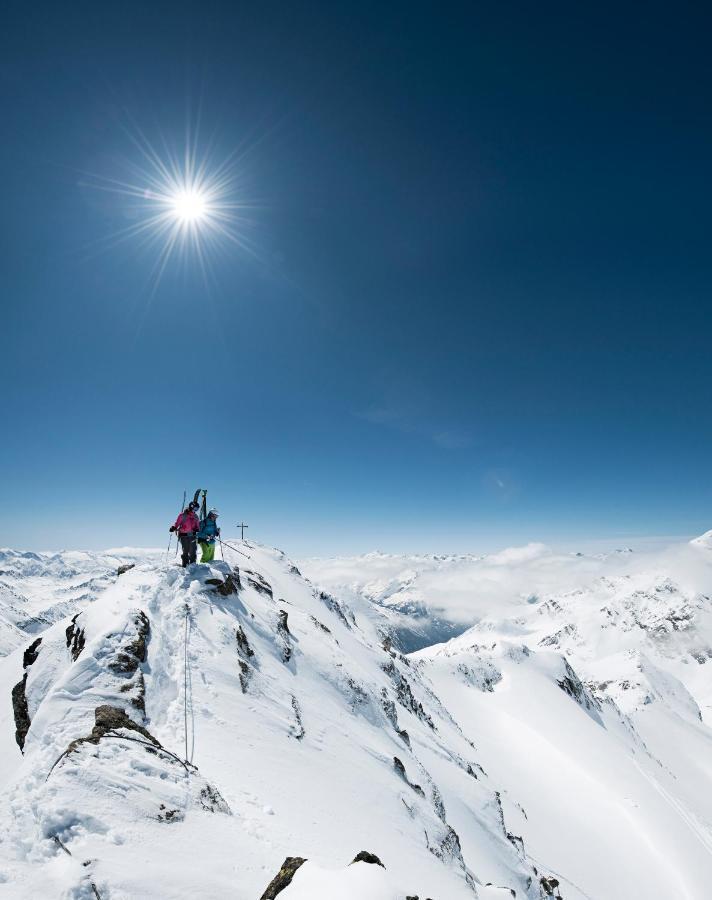 Hotel Sonnhof Neustift im Stubaital Bagian luar foto