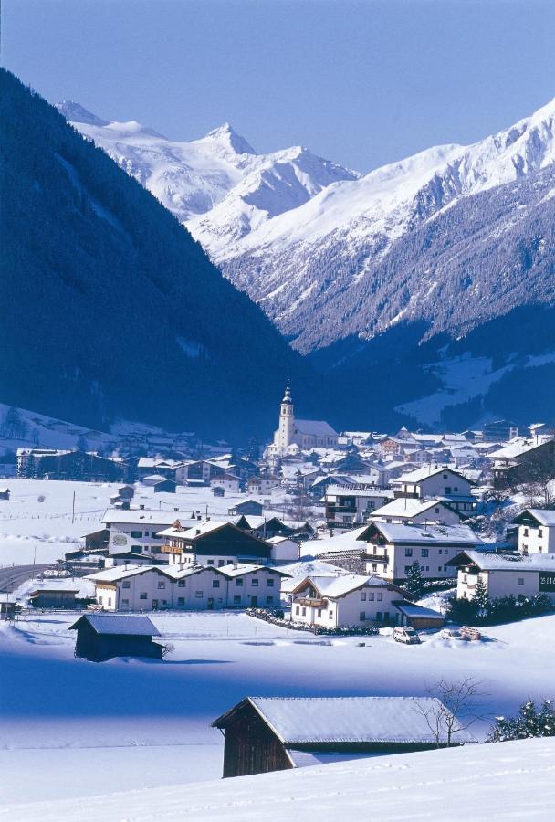 Hotel Sonnhof Neustift im Stubaital Bagian luar foto